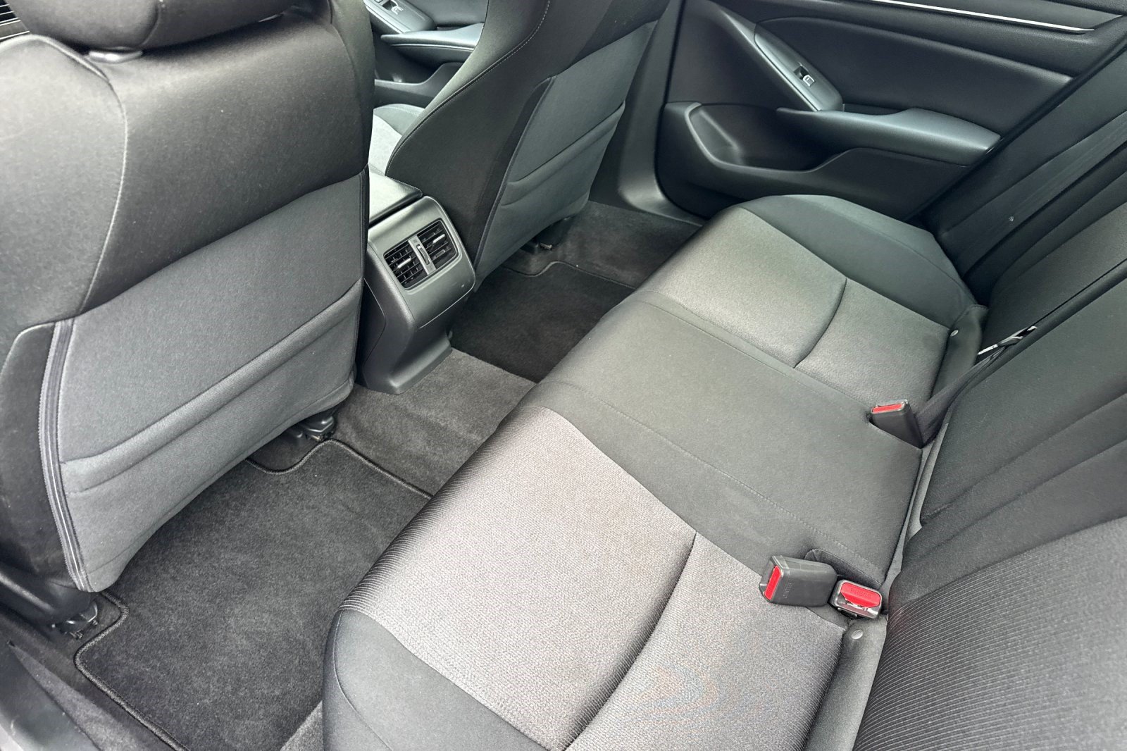 Certified 2018 Honda Accord EX image 24