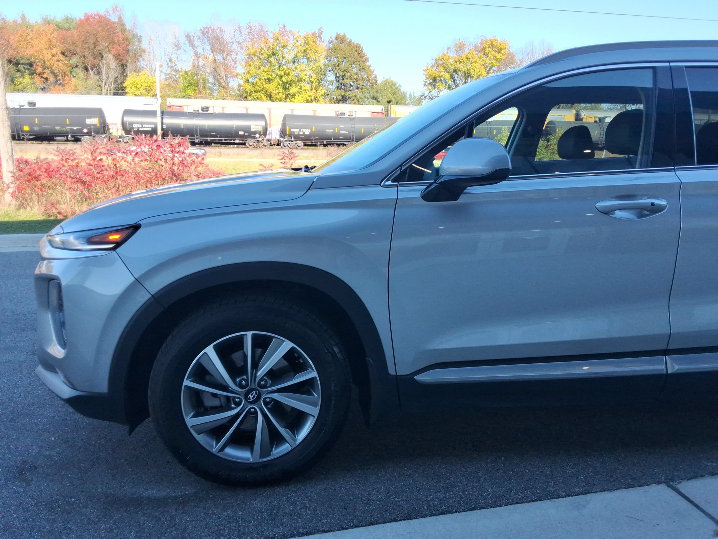 Used 2020 Hyundai Santa Fe SEL w/ Convenience Package AWD/4WD image 8