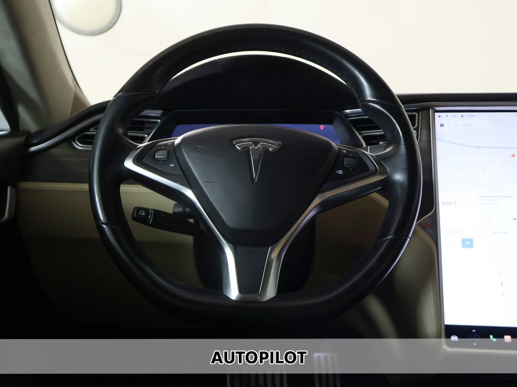 Used 2016 Tesla Model S P90D image 3