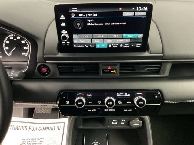 Used 2025 Honda Pilot Touring image 15