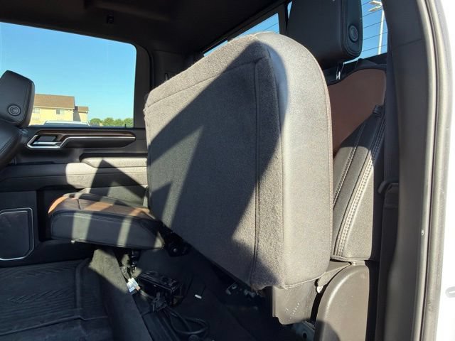 Used 2024 Chevrolet Silverado 2500 High Country w/ High Country Premium Package AWD/4WD image 42