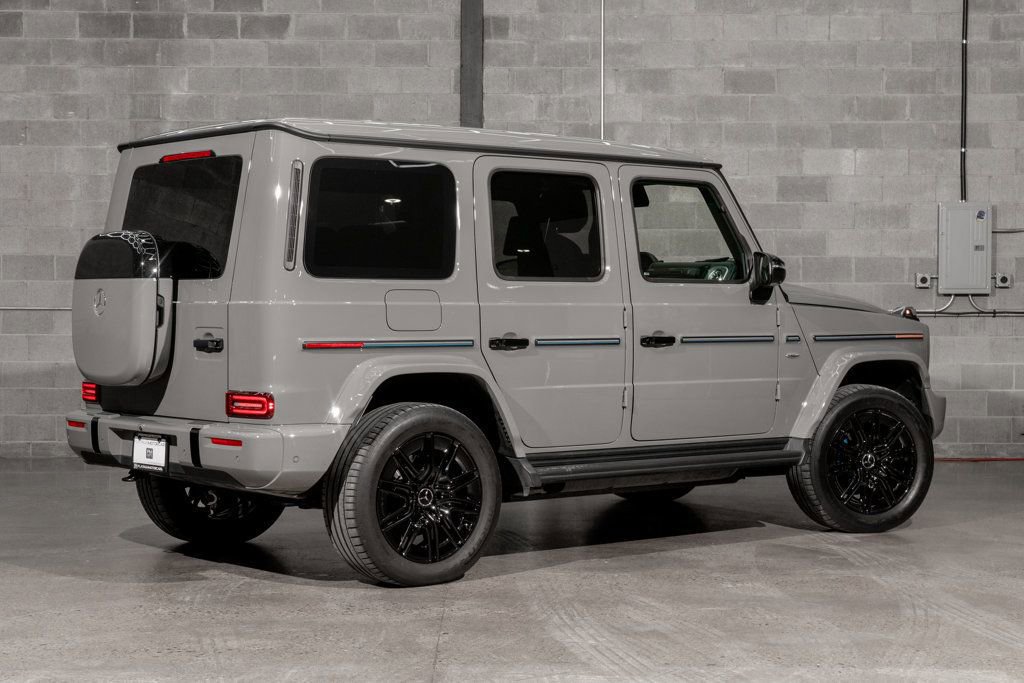 Used 2025 Mercedes-Benz G 580 w/ EQ Technology image 3