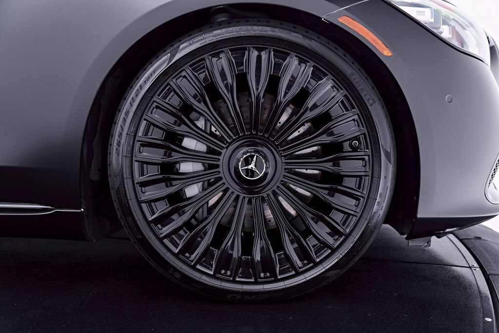 Used 2023 Mercedes-Benz Maybach S 580 4MATIC image 28