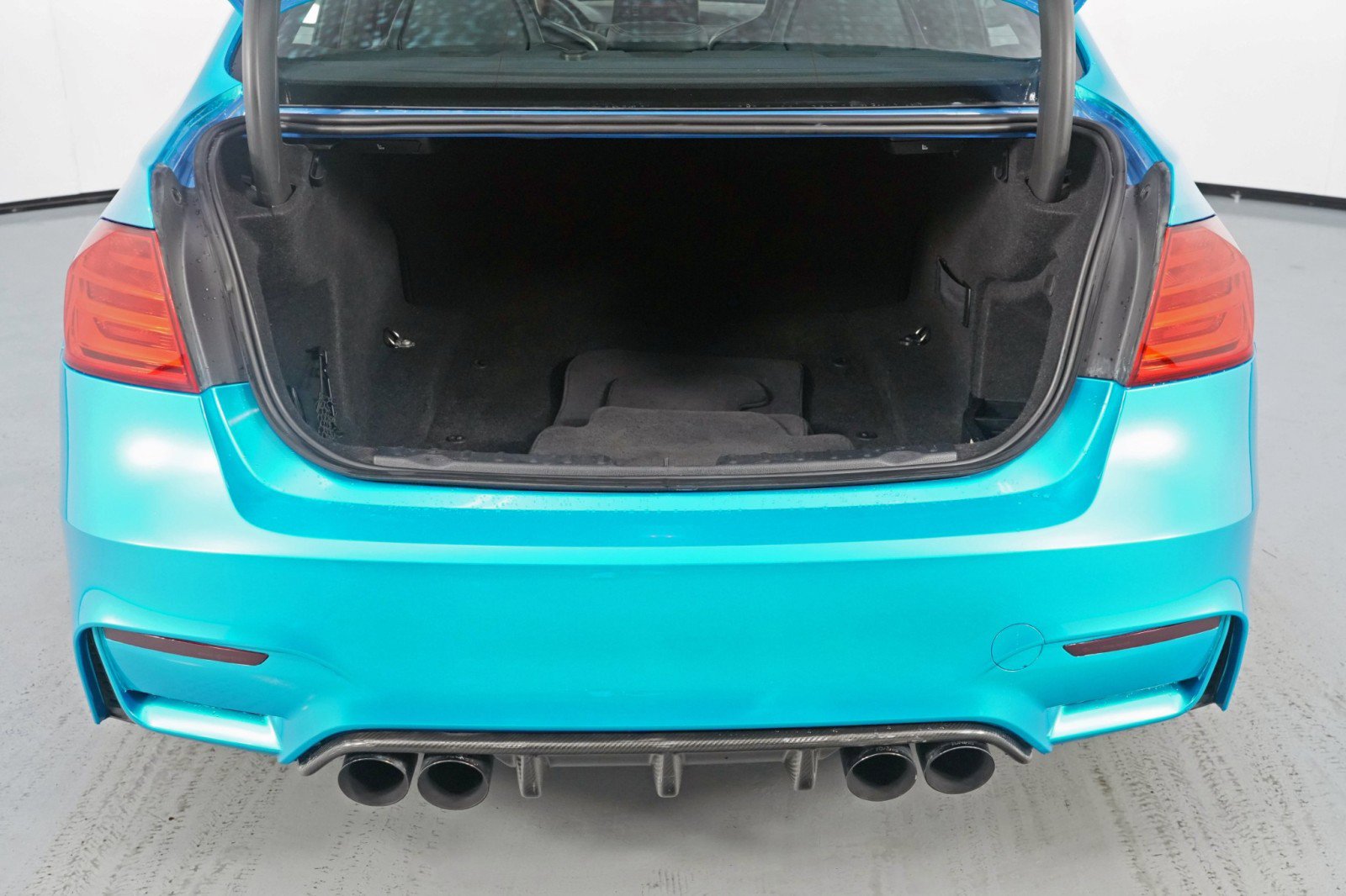 Used 2015 BMW M3 image 10