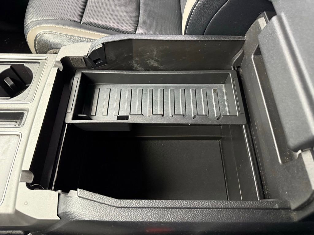 Used 2018 Ford F150 Raptor w/ Equipment Group 802A Luxury image 38