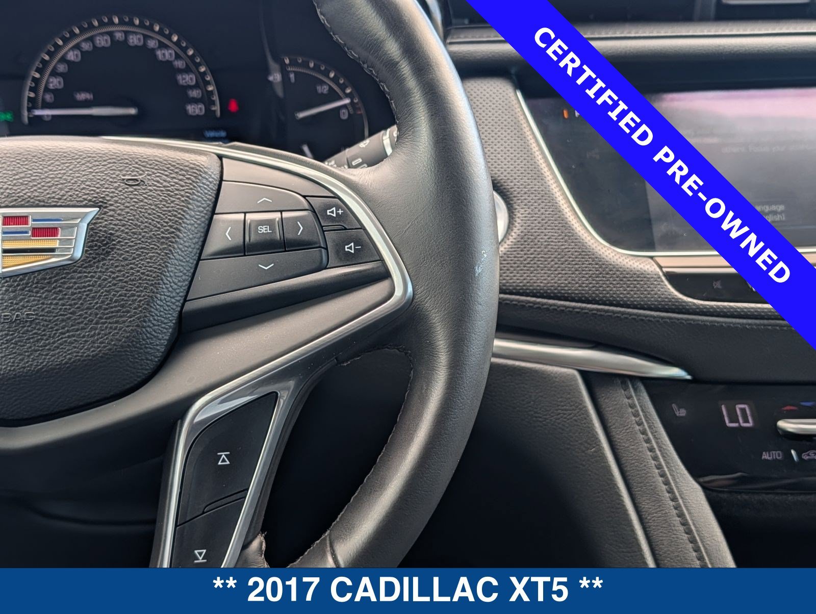Used 2017 Cadillac XT5 Luxury w/ Driver Awareness Package FWD image 27