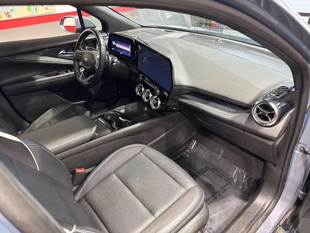 Used 2024 Chevrolet Blazer EV LT AWD/4WD image 74