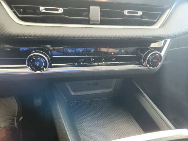 New 2026 Chevrolet Equinox LT w/ Safety and Technology Package image 15