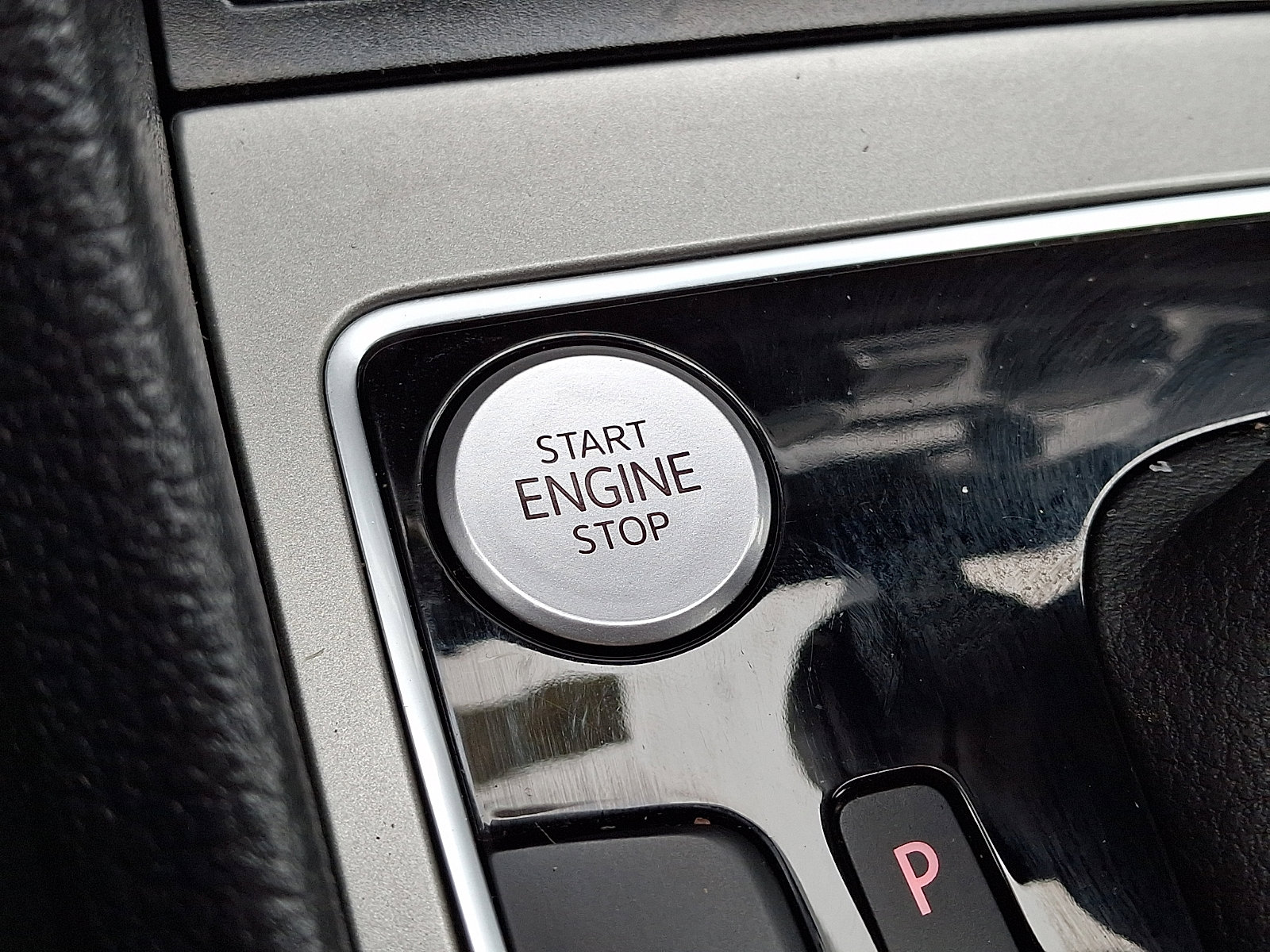 Used 2021 Volkswagen Passat 2.0T R-Line image 28