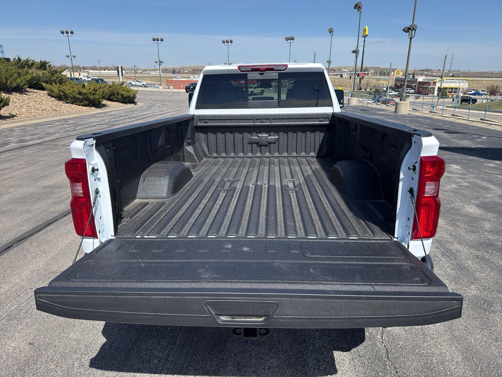 New 2026 Chevrolet Silverado 3500 LTZ w/ LTZ Convenience Package AWD/4WD image 14