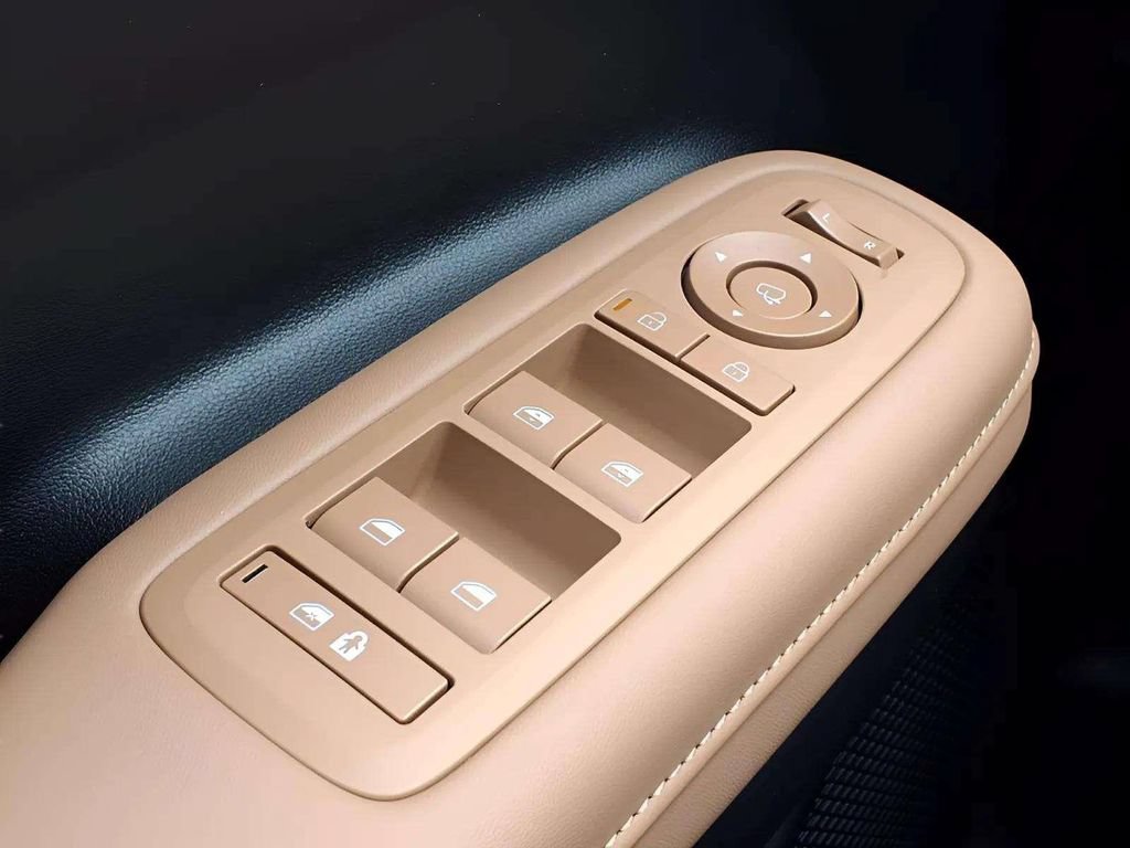 New 2026 Hyundai Santa Fe Limited FWD image 12