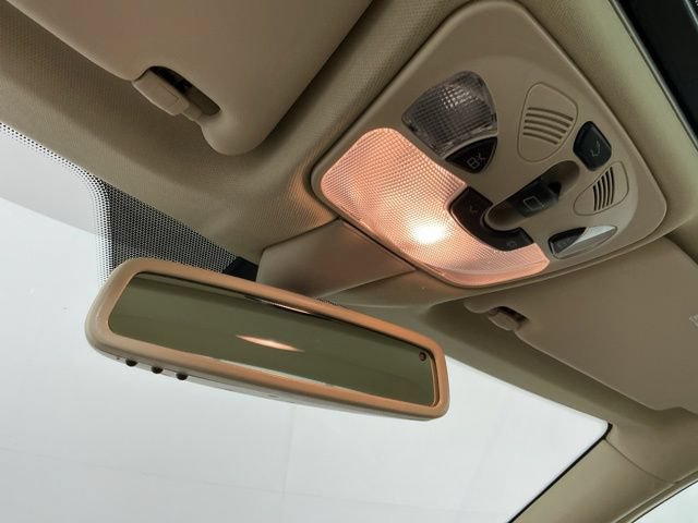 Used 2006 Mercedes-Benz C 350 Sedan image 20