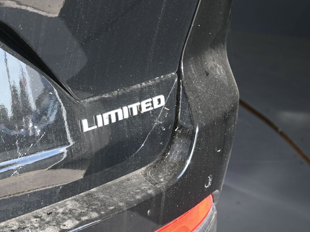 New 2025 Jeep Grand Cherokee Limited w/ Luxury Tech Group II image 14