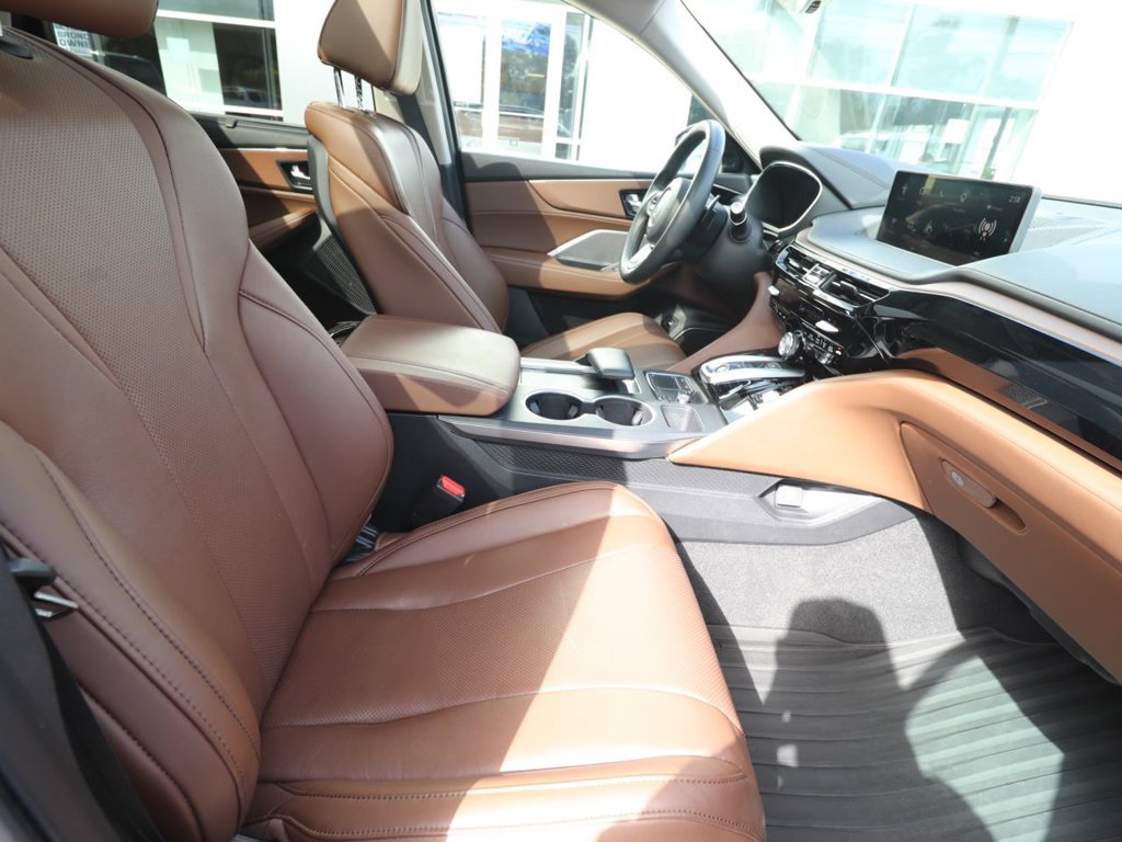 Used 2024 Acura MDX w/ Technology Package FWD image 15