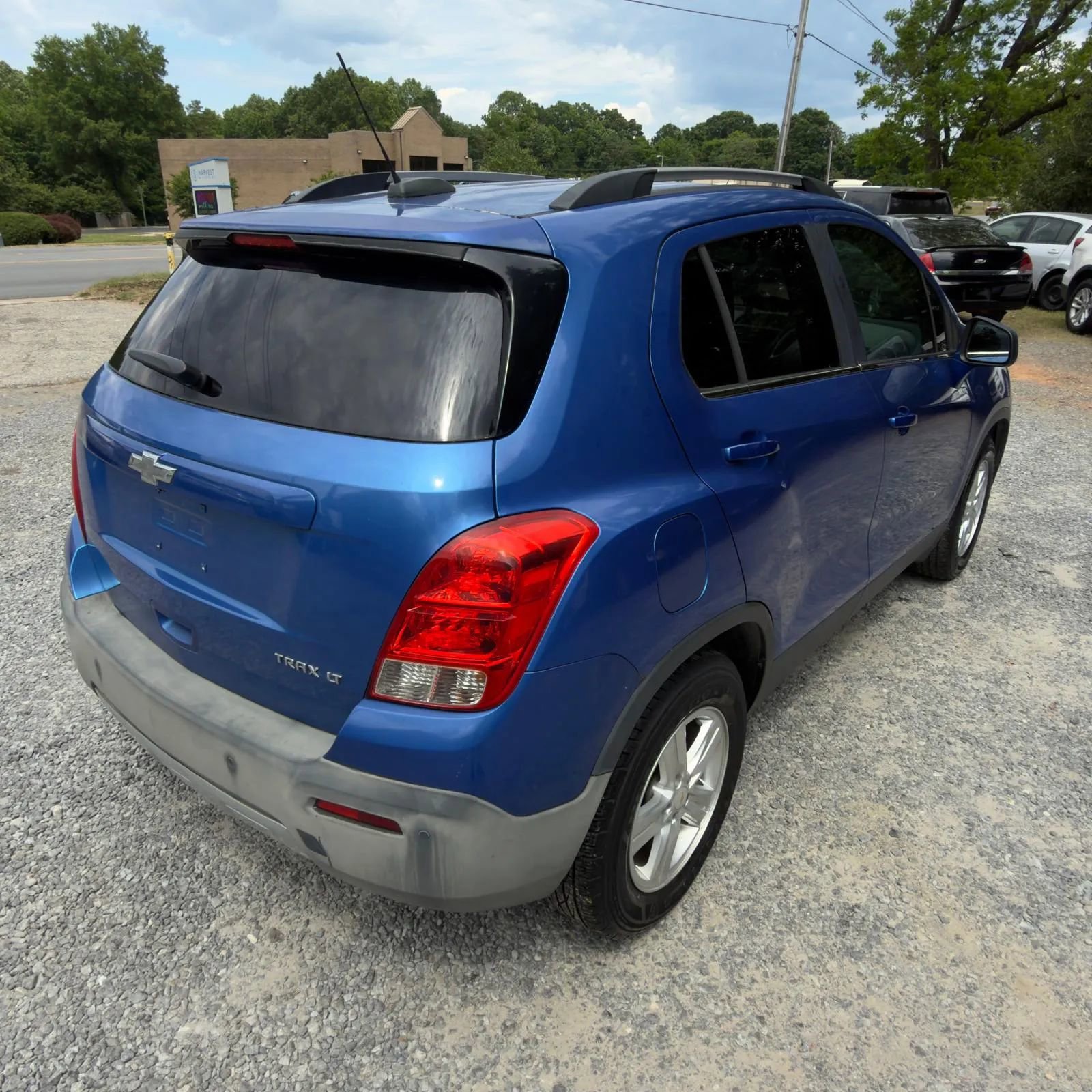 Used 2015 Chevrolet Trax LT w/ LT Sun and Sound Package FWD image 7