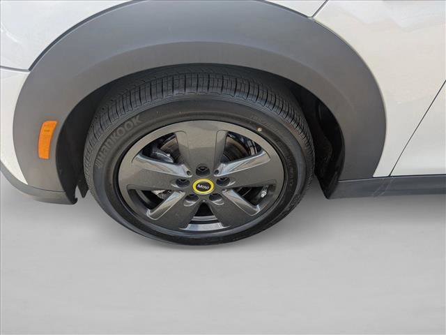 Used 2024 MINI Cooper SE FWD image 22