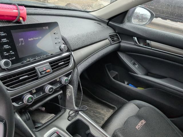 Used 2018 Honda Accord Hybrid image 13