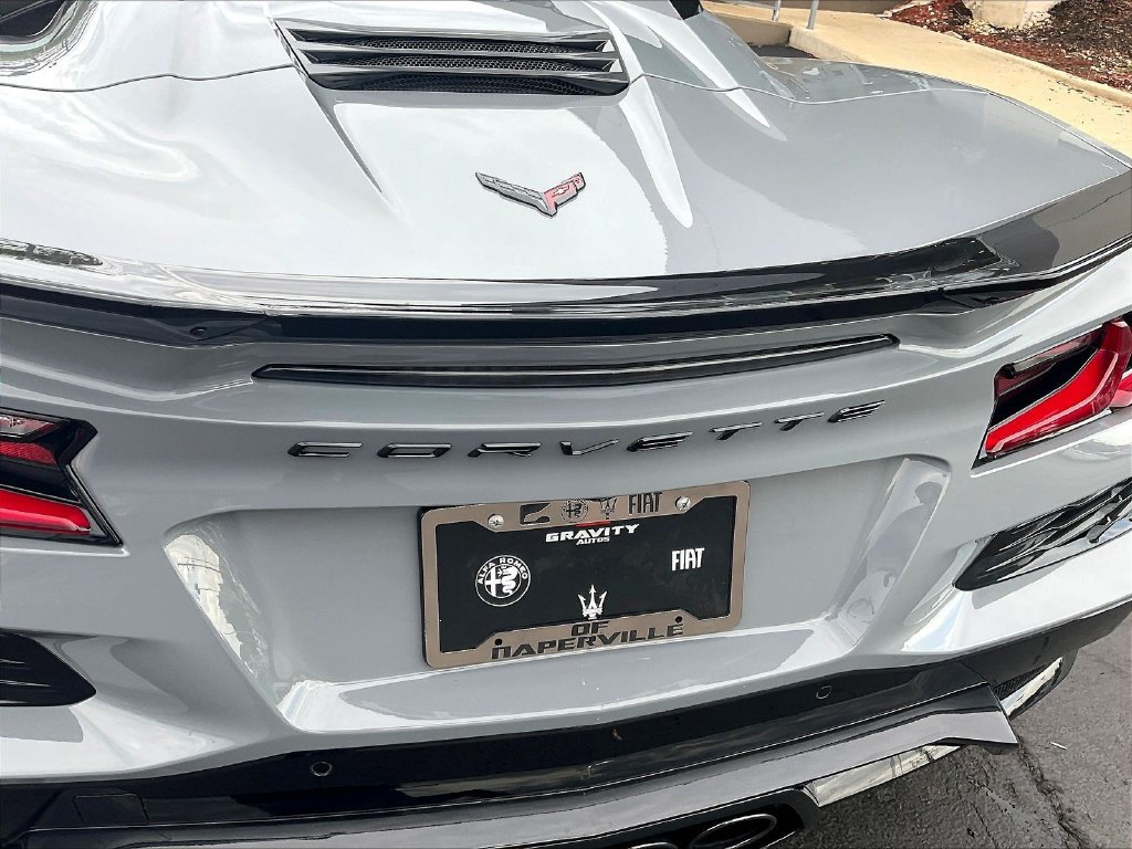 Used 2025 Chevrolet Corvette Z06 RWD image 21