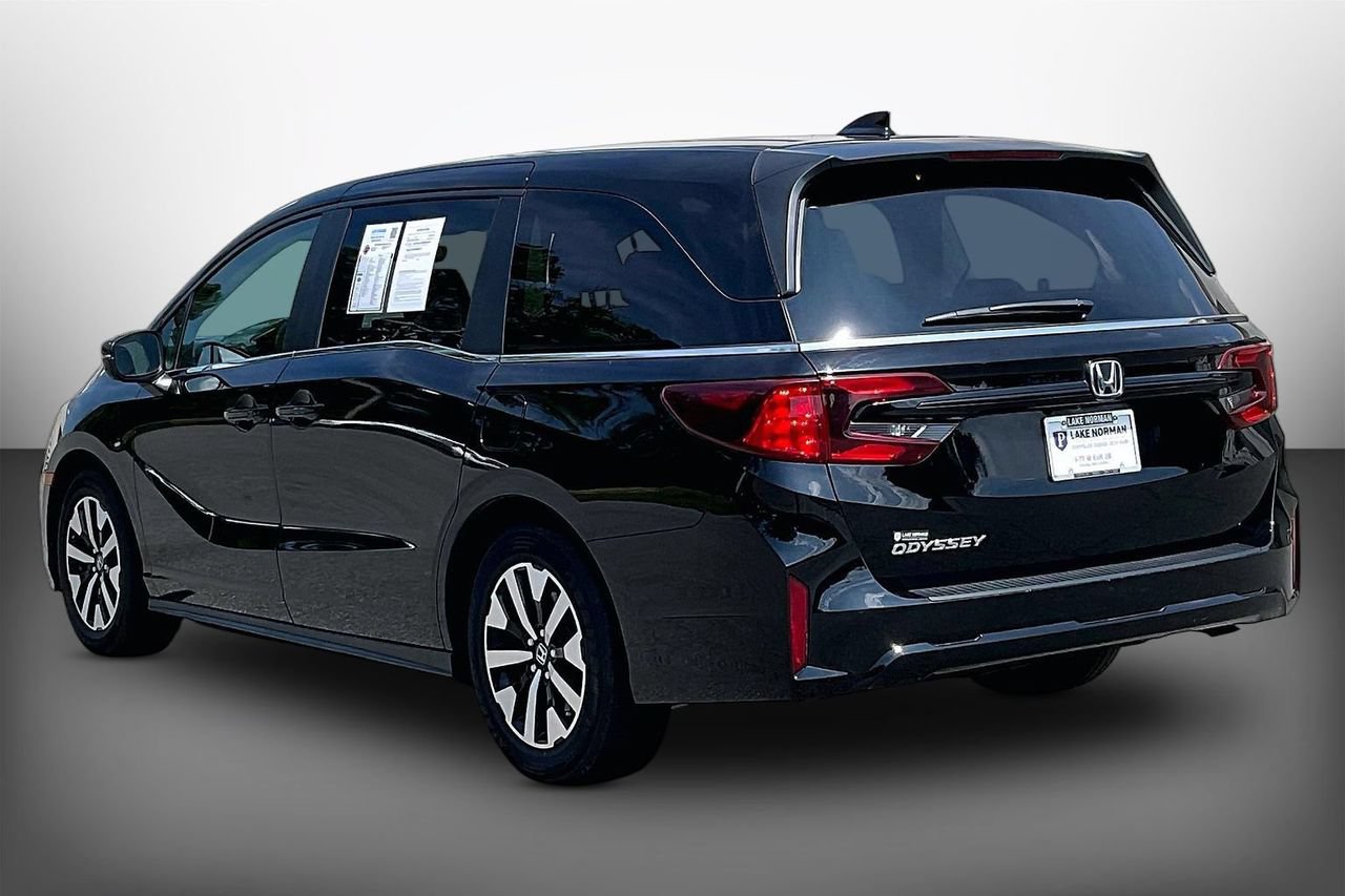 Used 2025 Honda Odyssey EX-L image 6