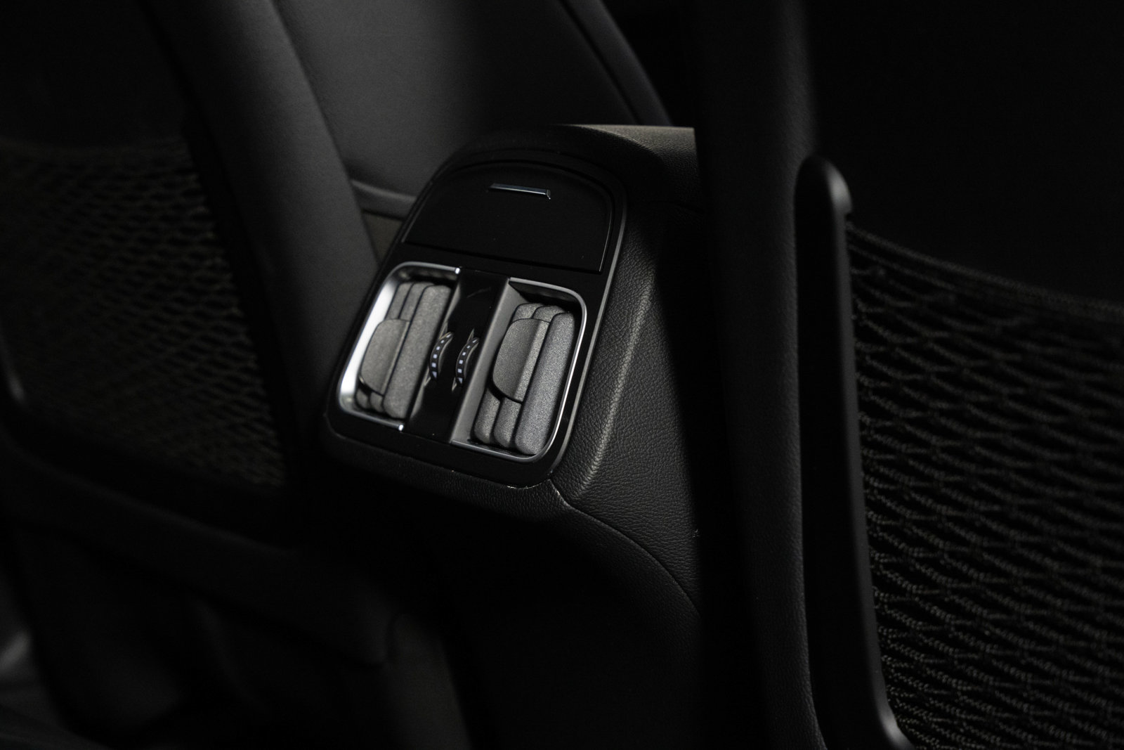 Used 2023 Maserati Levante GT AWD/4WD image 34