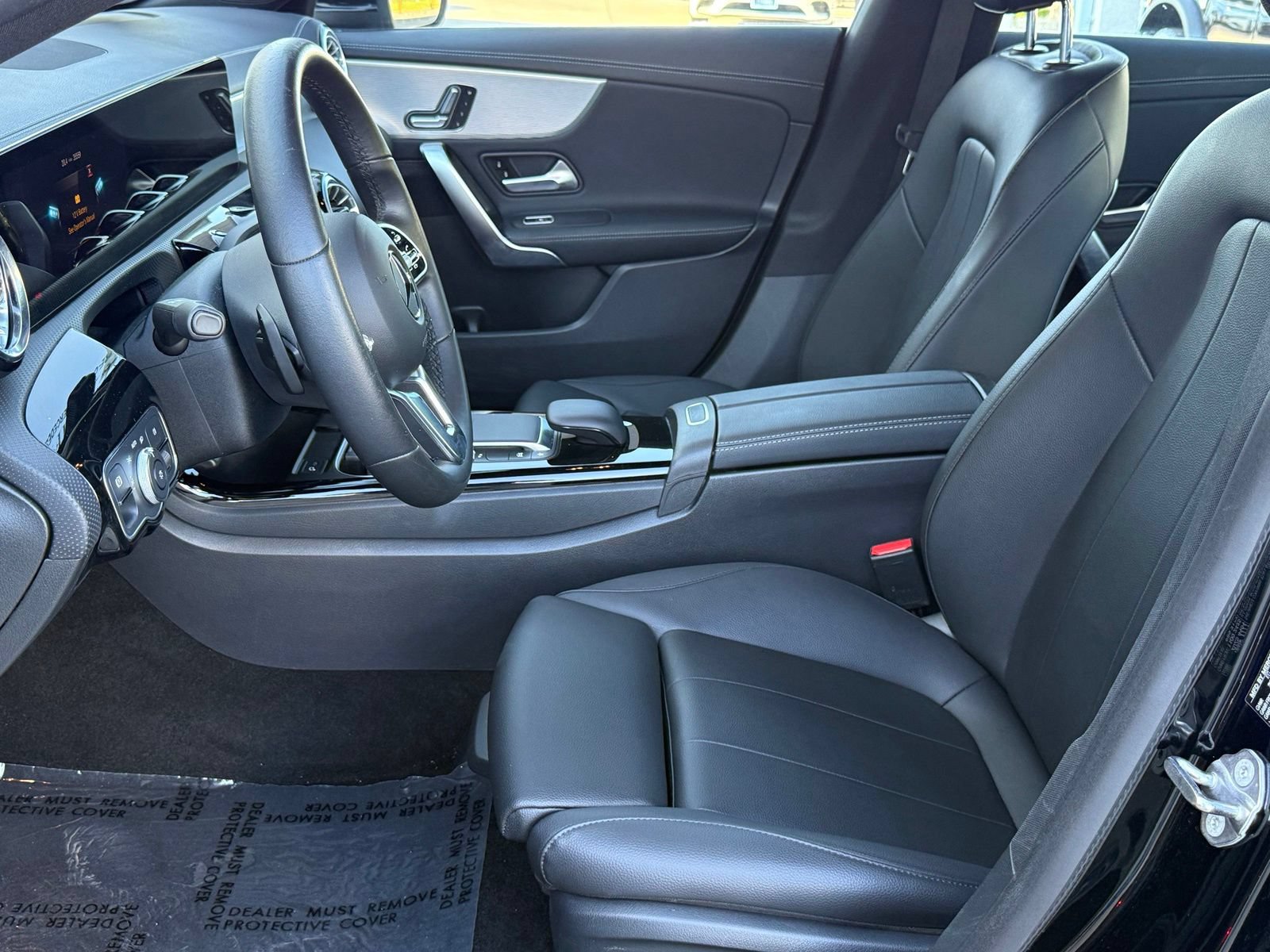 Used 2023 Mercedes-Benz CLA 250 image 24