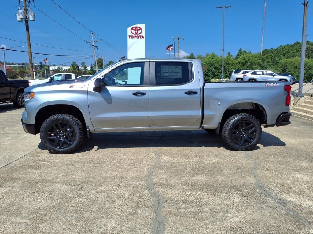 New 2025 Chevrolet Silverado 1500 LT Trail Boss w/ Convenience Package II image 2