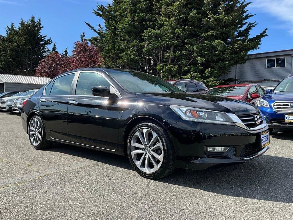 Used 2013 Honda Accord Sport image 2