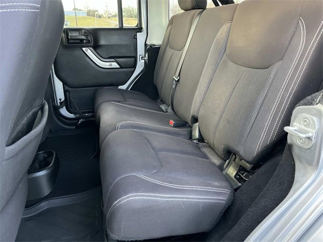 Used 2013 Jeep Wrangler Unlimited Sahara w/ Dual Top Group image 21