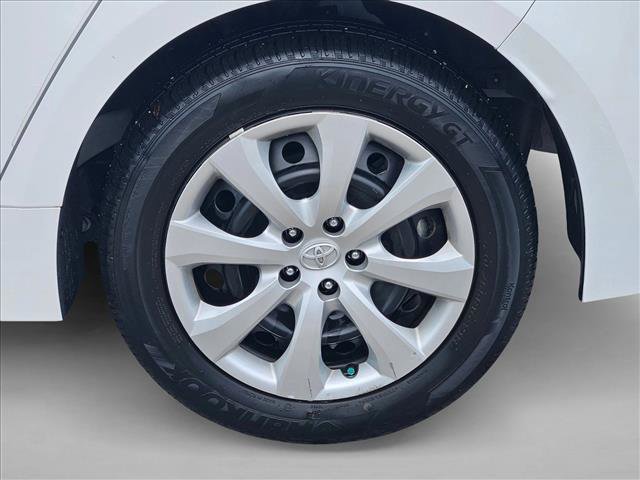Used 2024 Toyota Corolla LE image 4