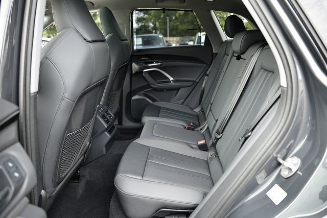 New 2025 Audi Q5 Premium Plus image 25