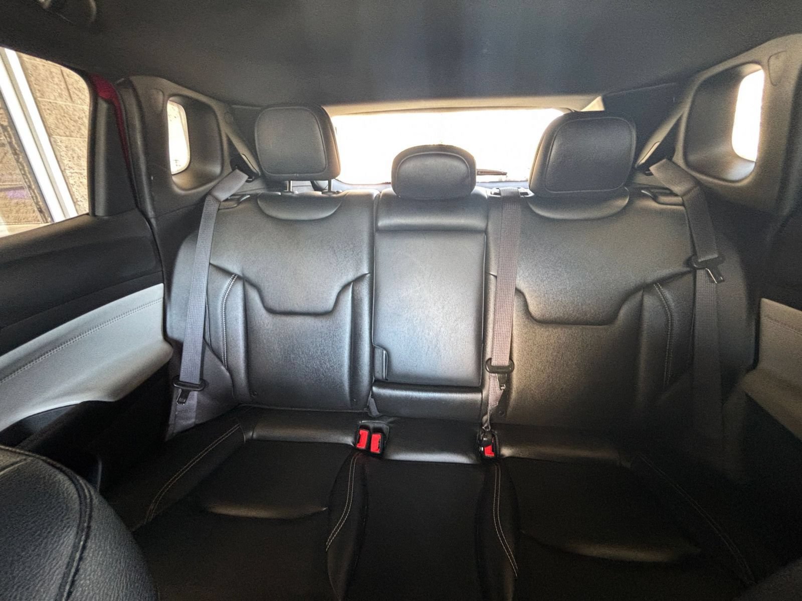 Used 2025 Jeep Compass Limited AWD/4WD image 39