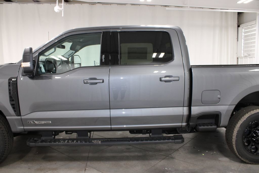 New 2026 Ford F250 XLT w/ XLT Premium Package image 5