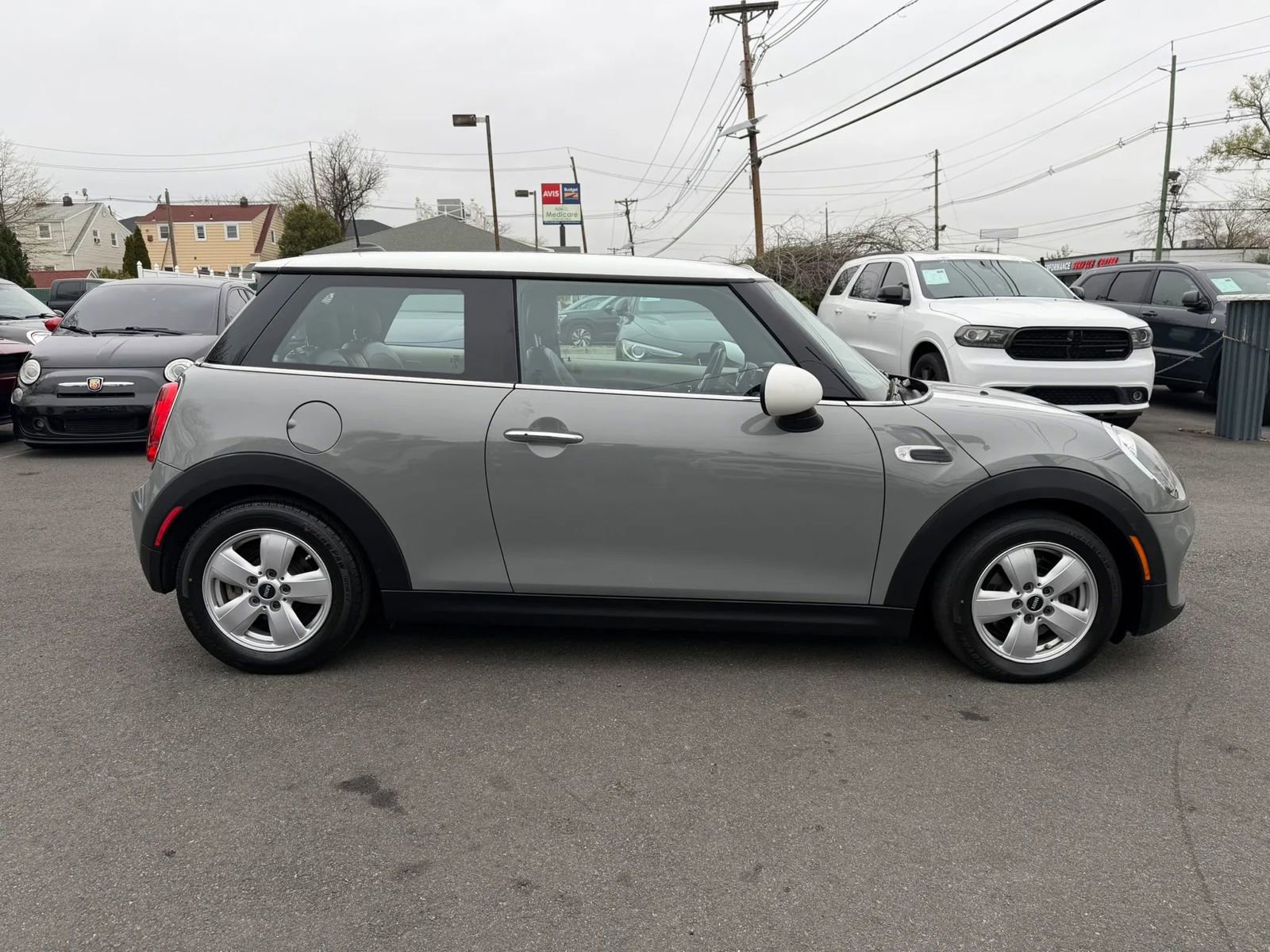 Used 2014 MINI Cooper 2-Door Hardtop image 8