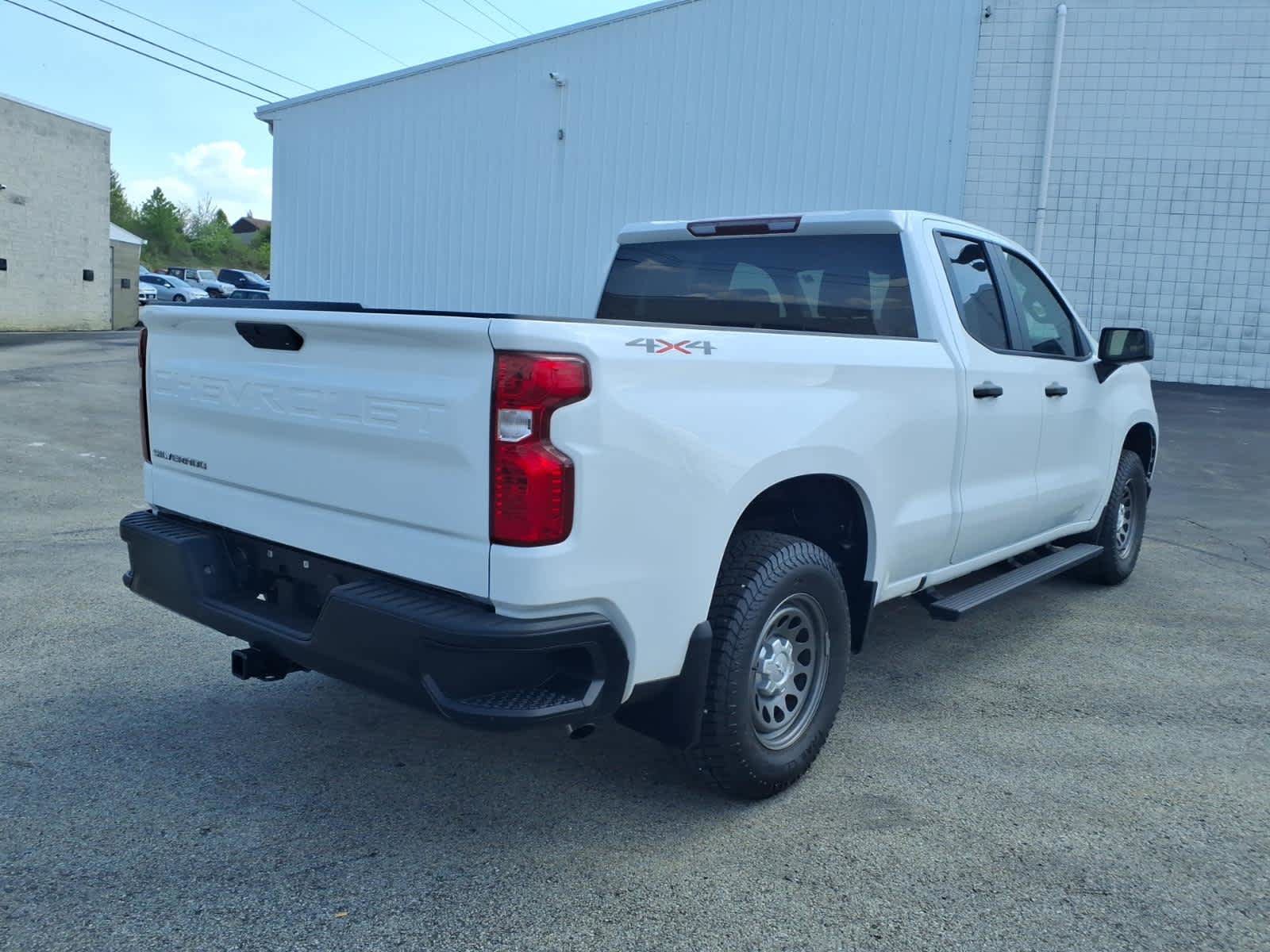 Used 2021 Chevrolet Silverado 1500 W/T w/ WT Value Package AWD/4WD image 8