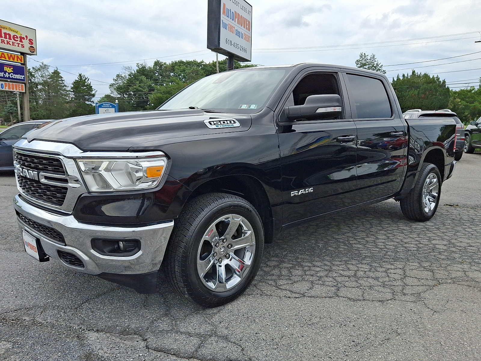 Used 2022 RAM 1500 Big Horn AWD/4WD image 3