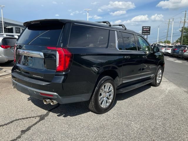 Used 2021 GMC Yukon XL Denali AWD/4WD image 27