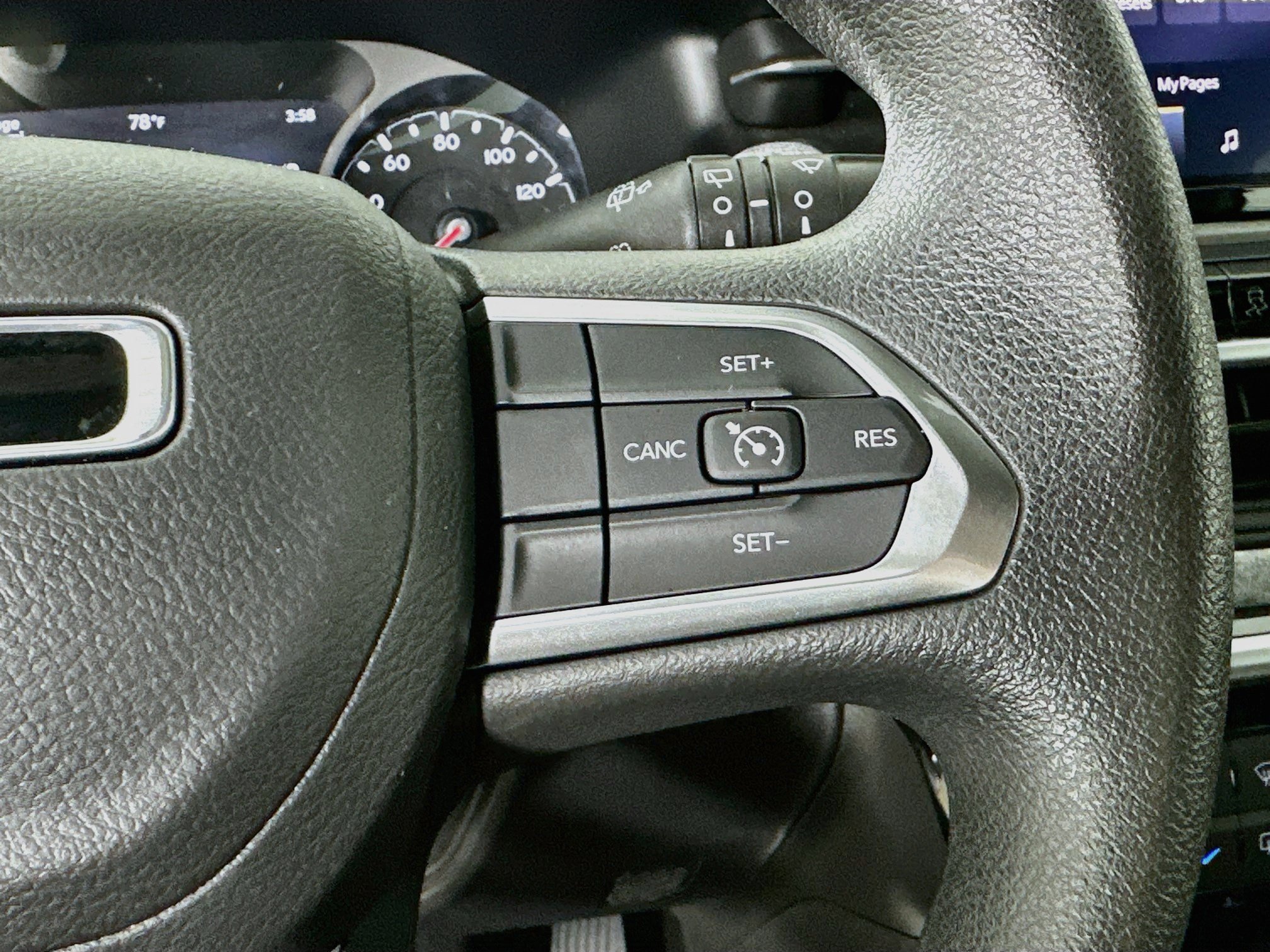 Certified 2025 Jeep Compass Sport AWD/4WD image 13