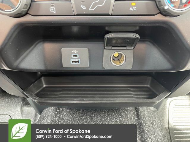 New 2025 Ford F450 XL w/ XL Chrome Package image 23
