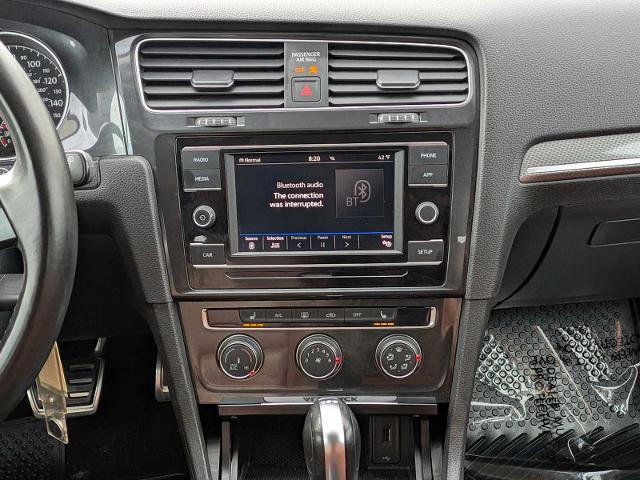 Used 2019 Volkswagen Golf Alltrack S image 26
