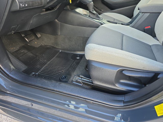 Used 2023 Toyota Corolla LE FWD image 16