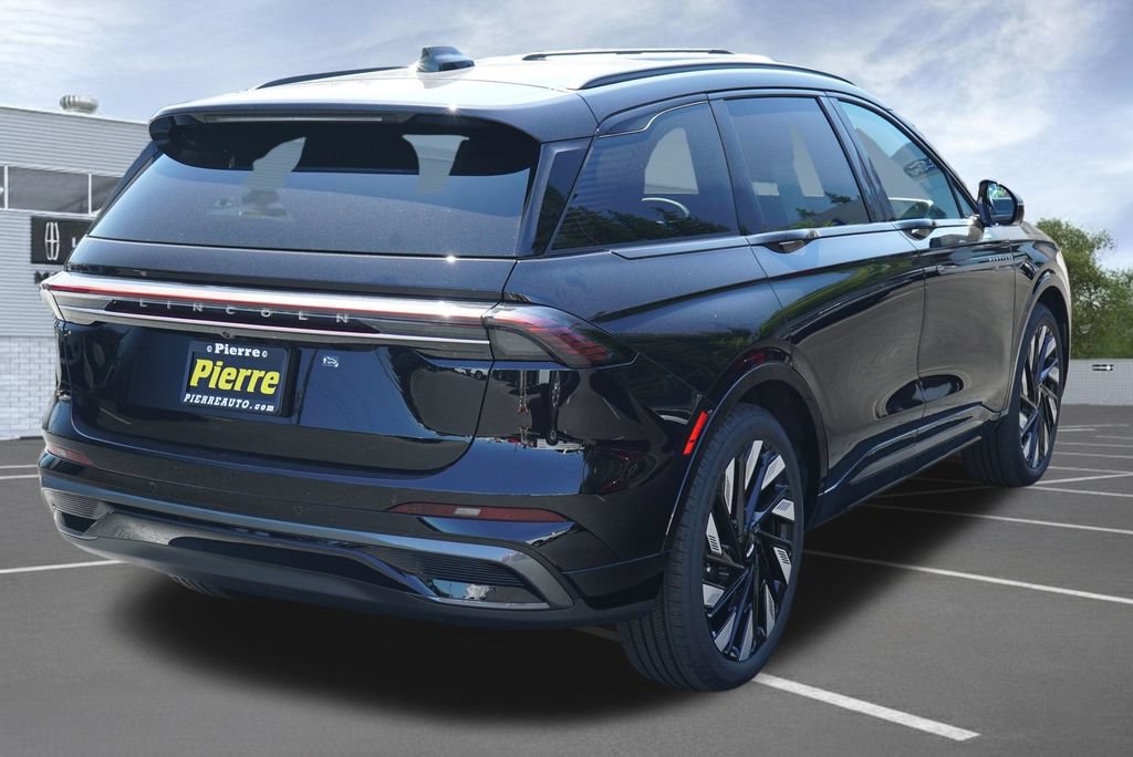 New 2026 Lincoln Nautilus Reserve AWD/4WD image 7