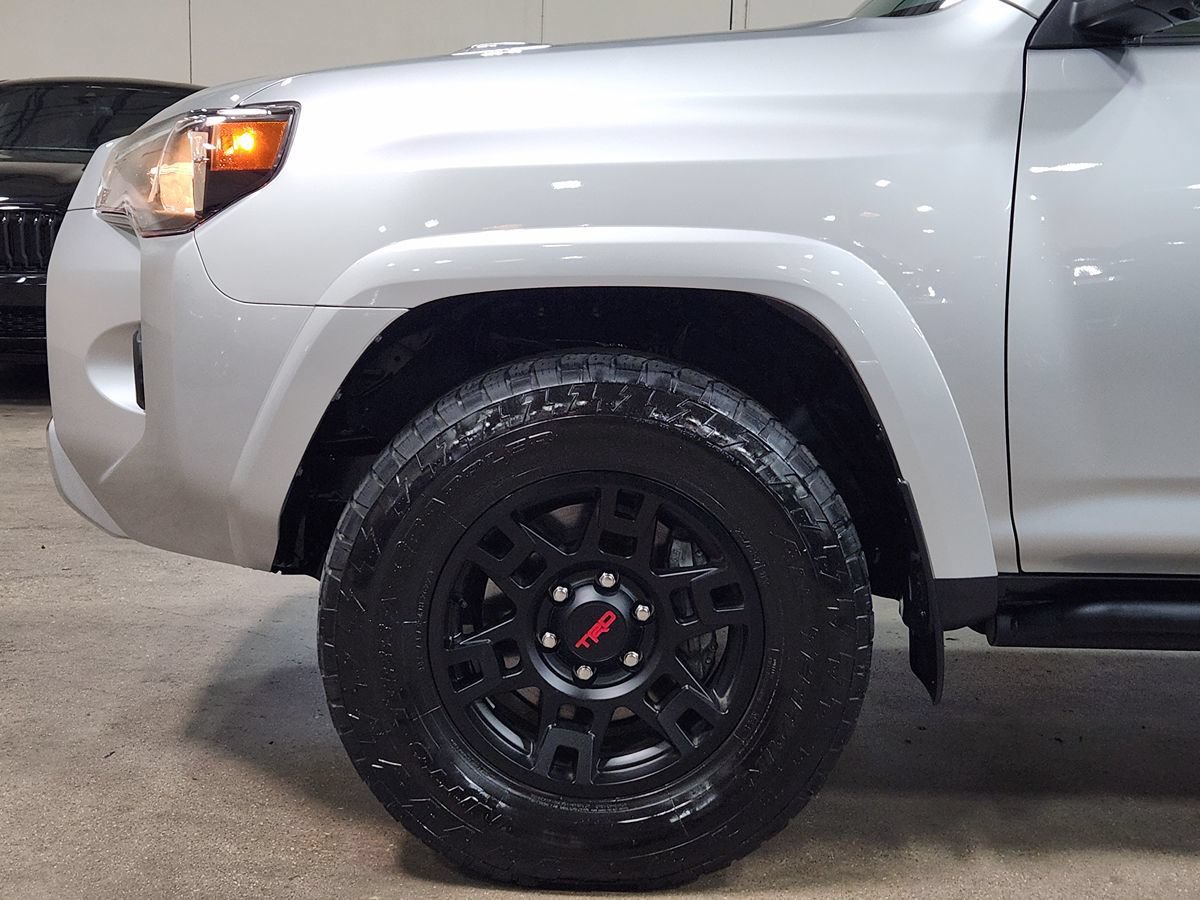 Used 2023 Toyota 4Runner TRD Off-Road Premium w/ Off Road Premium Plus Package AWD/4WD image 5