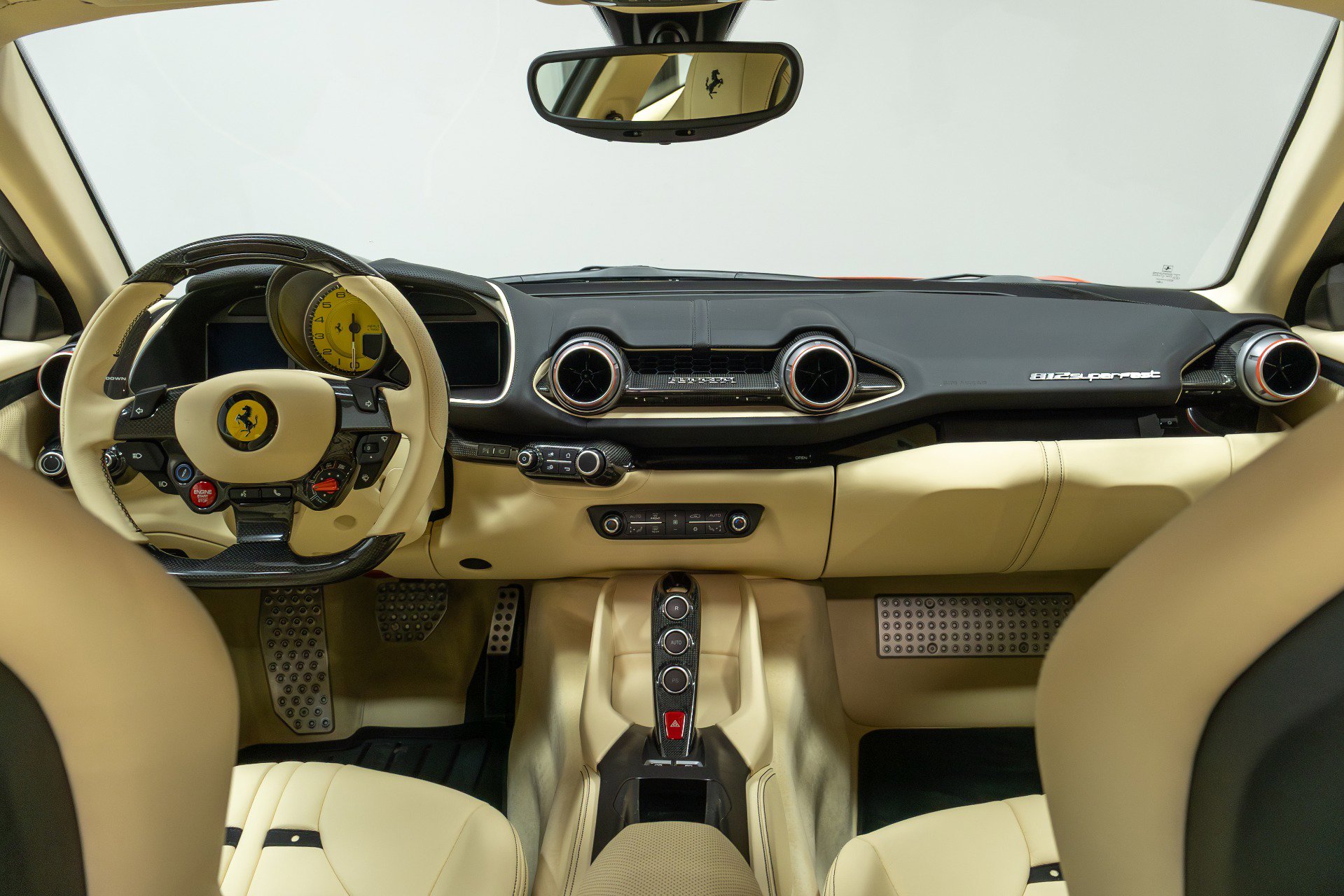 Used 2018 Ferrari 812 Superfast image 14