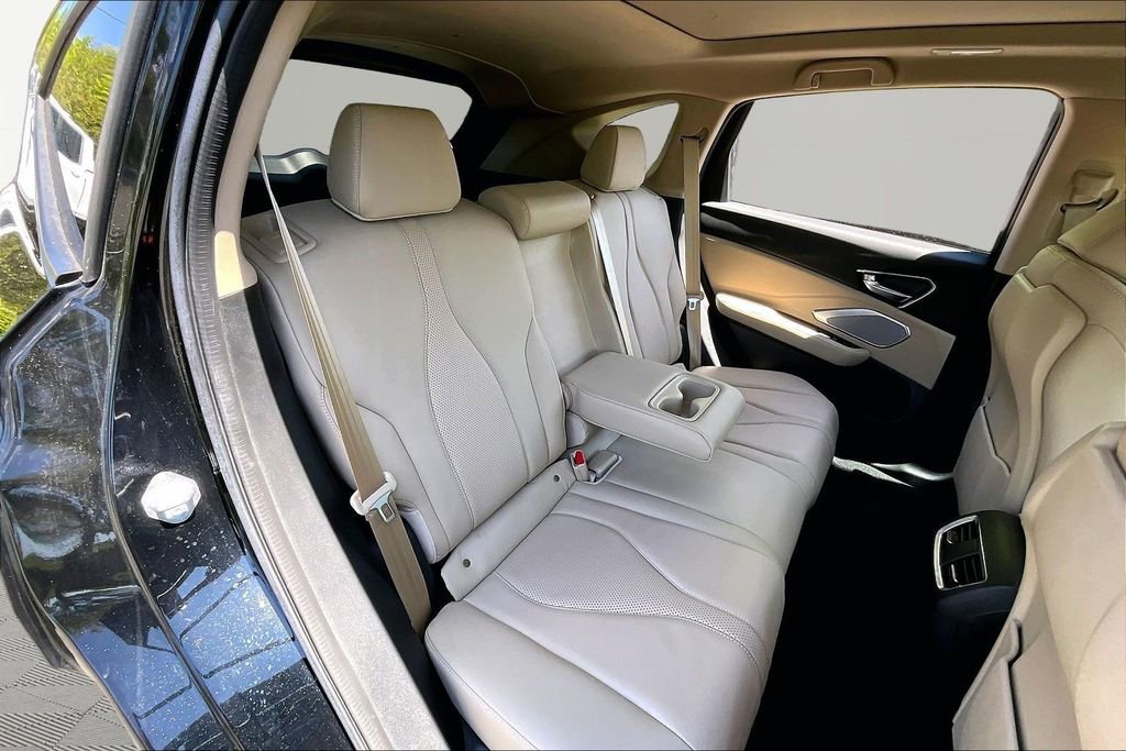 Used 2023 Acura RDX w/ Technology Package image 19