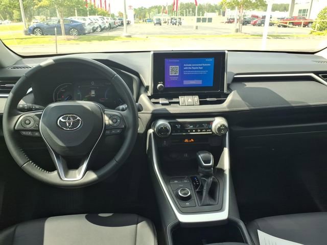 Used 2025 Toyota RAV4 XLE Premium AWD/4WD image 10
