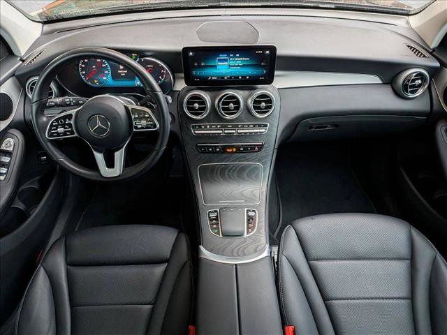 Used 2022 Mercedes-Benz GLC 300 image 18