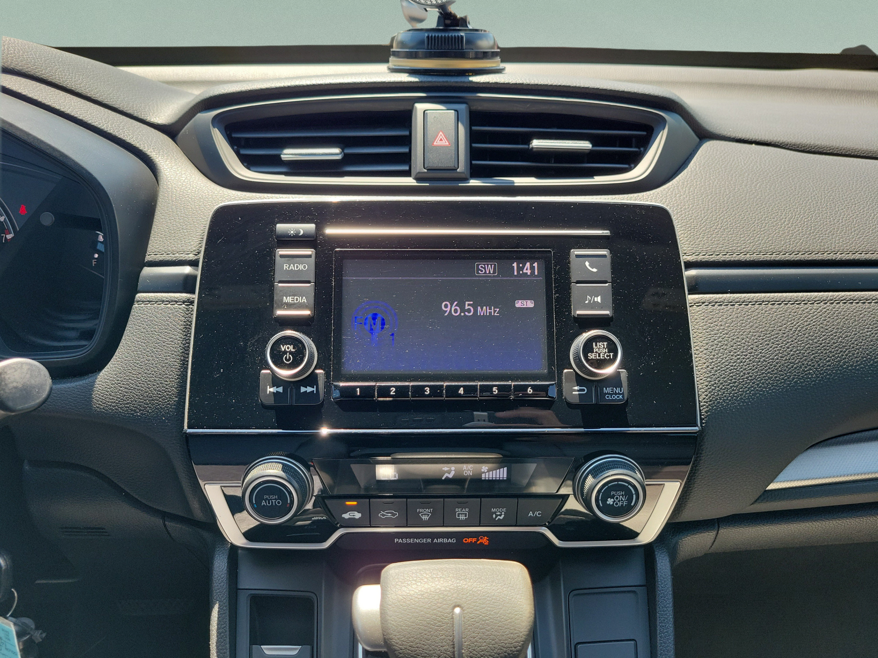 Used 2019 Honda CR-V LX image 13