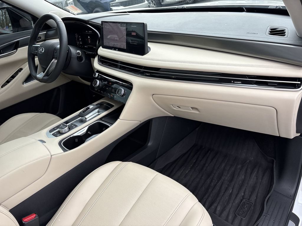 Used 2025 INFINITI QX60 Luxe image 33