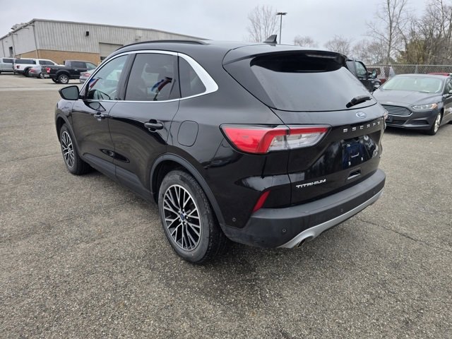Used 2022 Ford Escape Titanium w/ Titanium Premium Package image 5