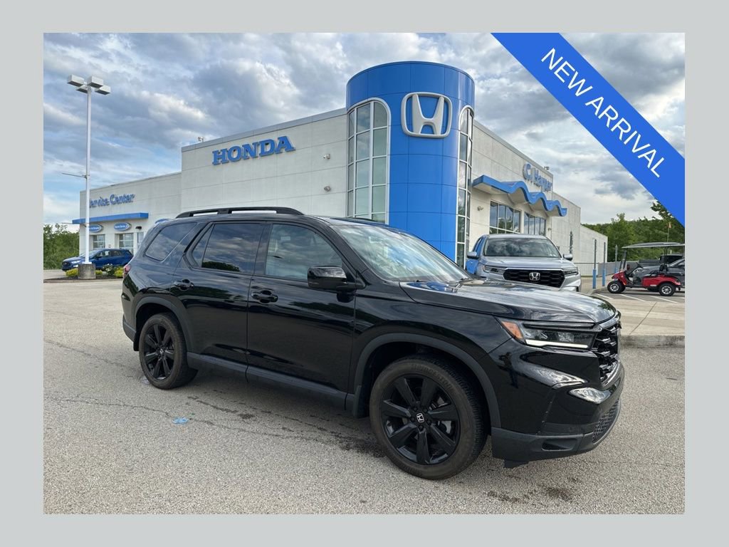 Used 2025 Honda Pilot Black Edition image 1